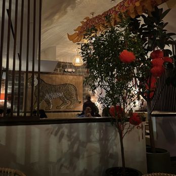 The Tyger - Inside - Cocktail Bars Near Me - New York, New York The Tyger - Inside - Cocktail Bars Near Me - New York, New York