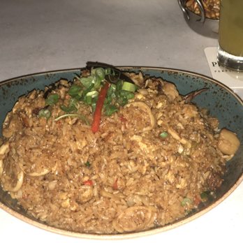 CVI.CHE 105 - Chaufa (Mixed with beef, seafood, chicken) - Peruvian Near Me - Miami, Florida CVI.CHE 105 - Chaufa (Mixed with beef, seafood, chicken) - Peruvian Near Me - Miami, Florida
