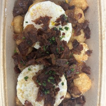 Cracked Eggery - Hashbrowns, fried egg, and sweet bacon - Breakfast & Brunch Near Me - Washington, DC, District of Columbia
