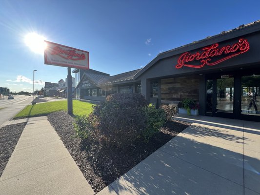Giordano's by null