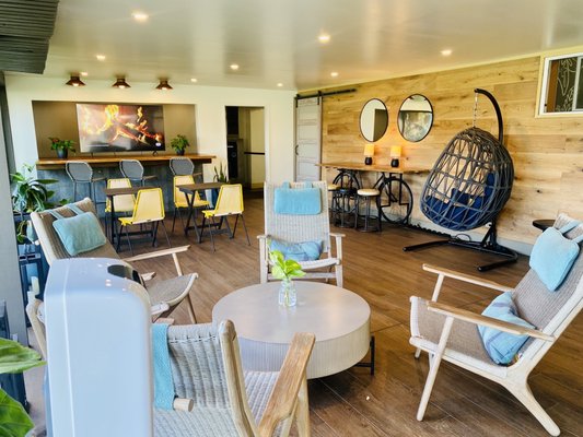 Maui Seaside Hotel by null