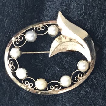 The Pearl Girls - Affordability replaced a lost pearl in a broach with mostly sentimental value - Jewelry Near Me - Athens, Georgia The Pearl Girls - Affordability replaced a lost pearl in a broach with mostly sentimental value - Jewelry Near Me - Athens, Georgia
