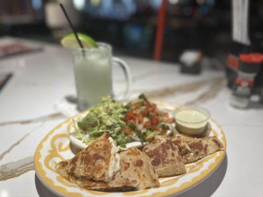 Los Cucos Mexican Cafe