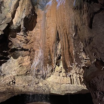 Tuckaleechee Caverns - Landmarks & Historical Buildings Near Me - Townsend, Tennessee