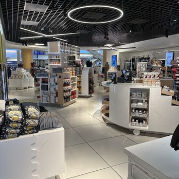 New Stand - Gift Shops Near Me - SeaTac, Washington New Stand - Gift Shops Near Me - SeaTac, Washington