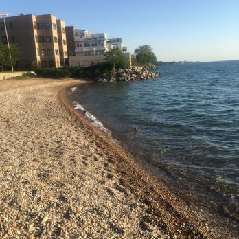 Howard Street Park & Beach - Parks Near Me - Chicago, Illinois