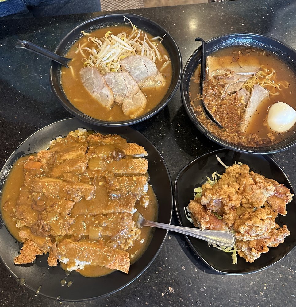 Ramen-Ya Logo