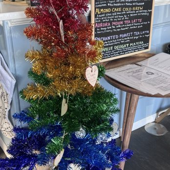The Clove Cafe - Bakeries Near Me - Hurst, Texas