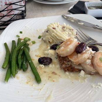 GUPPYS ON THE BEACH - Updated June 2024 - 1820 Photos &amp; 1795 Reviews ...