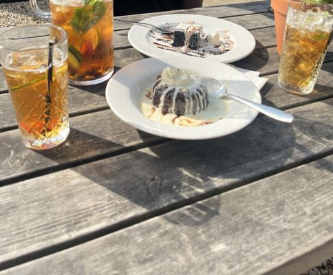 The Trout Inn by null