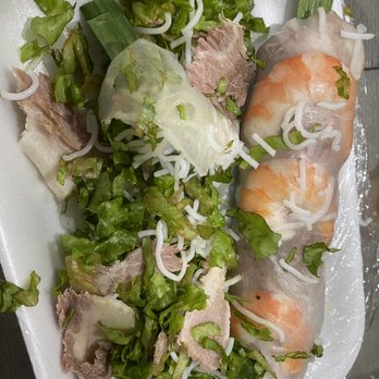Pho Filet 2 - Very very old veggie ! Waited 25 minute. Noodle was hard. Waste money. - Vietnamese Near Me - Rosemead, California