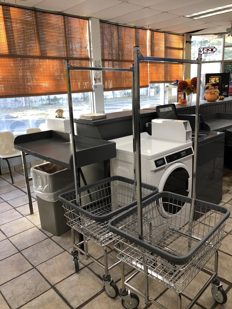 BEACH BUBBLE LAUNDROMAT Updated August 2024 1602 Union Ave, Hazlet