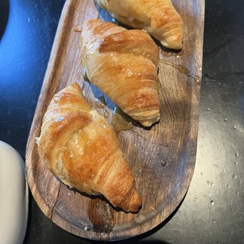 The Sunrise House - Warm croissants - Breakfast & Brunch Near Me - Houston, Texas The Sunrise House - Warm croissants - Breakfast & Brunch Near Me - Houston, Texas