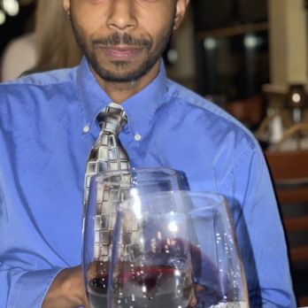Toscanos - Roberto hall cab- CA - Italian Near Me - Puyallup, Washington Toscanos - Roberto hall cab- CA - Italian Near Me - Puyallup, Washington