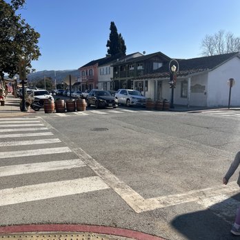 Lolla - intersection - Sandwiches Near Me - San Juan Bautista, California Lolla - intersection - Sandwiches Near Me - San Juan Bautista, California