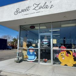 Sweet Zola's Candy Shop - Cute little spot!!