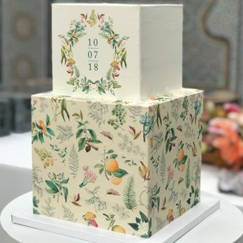 Flourish Cake Design - Custom Cakes Near Me - Chicago, Illinois
