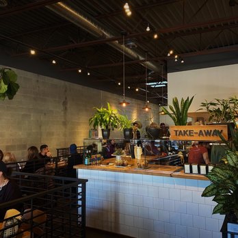 Commonwealth Cafe - Coffee & Tea Near Me - Birmingham, Michigan