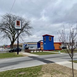 Biggby Coffee - View of building from the street