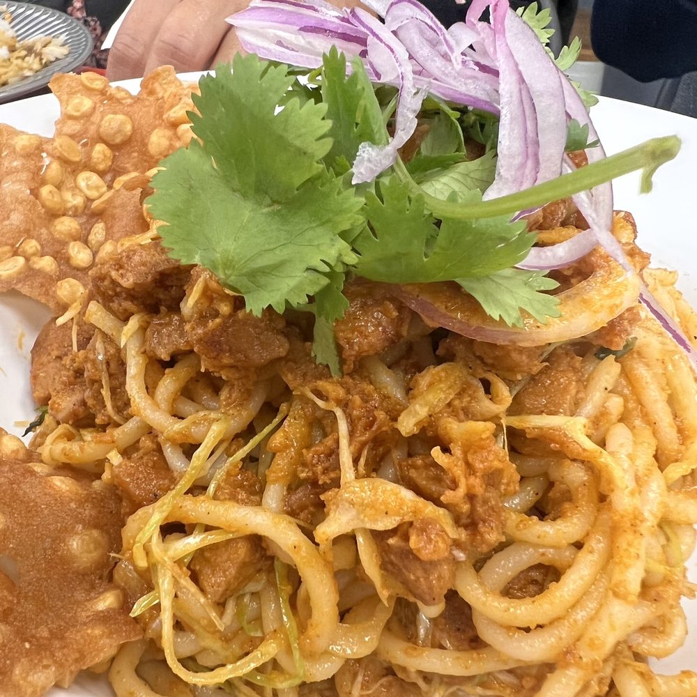 Amayar Kitchen - N6 Nanjee Noodle Salad - Burmese Near Me - Maywood, New Jersey Amayar Kitchen - N6 Nanjee Noodle Salad - Burmese Near Me - Maywood, New Jersey
