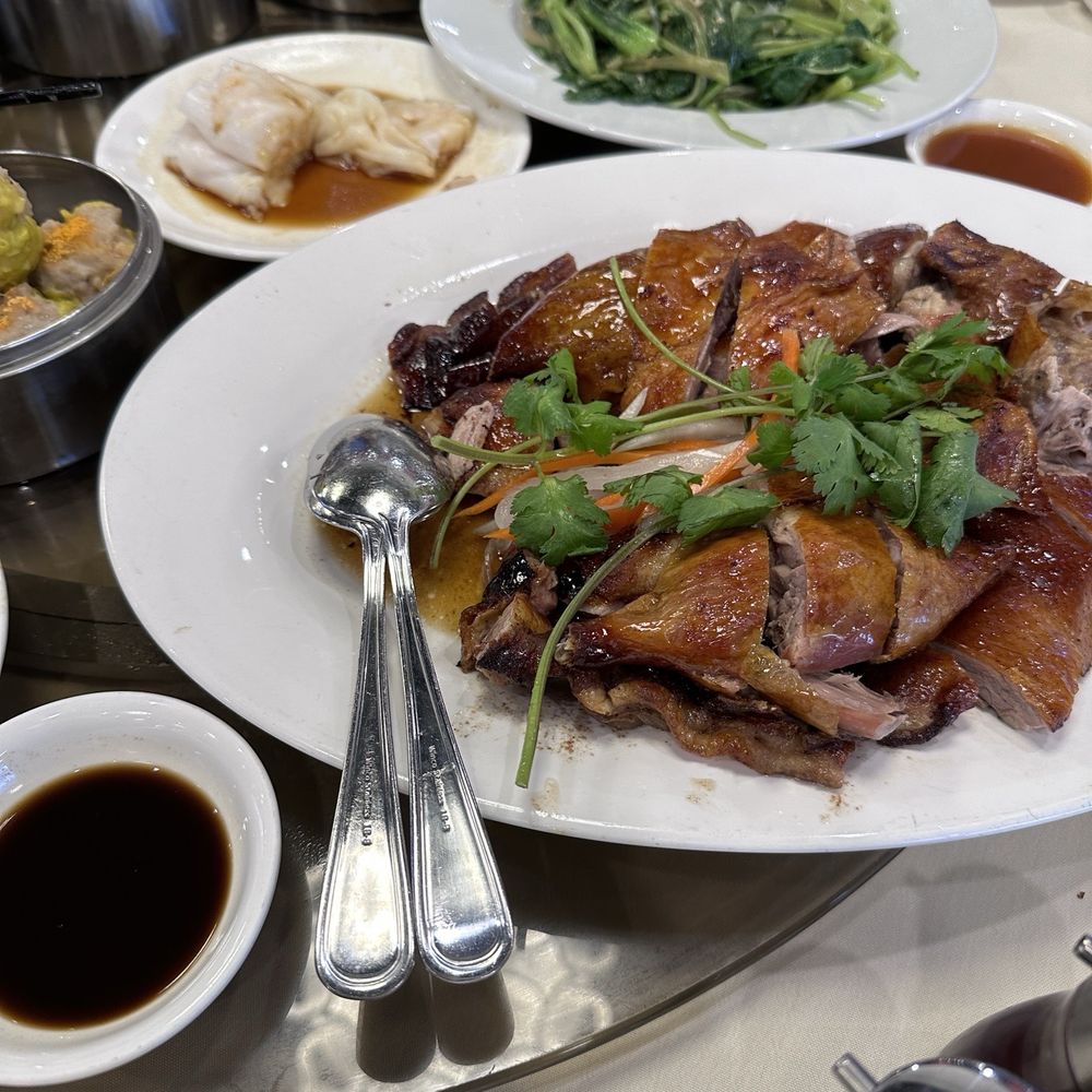 Diamond Palace - 19. Roasted Duck/ 明爐燒鴨 - Dim Sum Near Me - San Diego, California Diamond Palace - 19. Roasted Duck/ 明爐燒鴨 - Dim Sum Near Me - San Diego, California