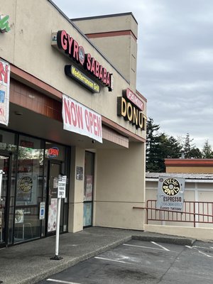 Family Donut Shop by null