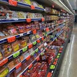 Family Foods Market