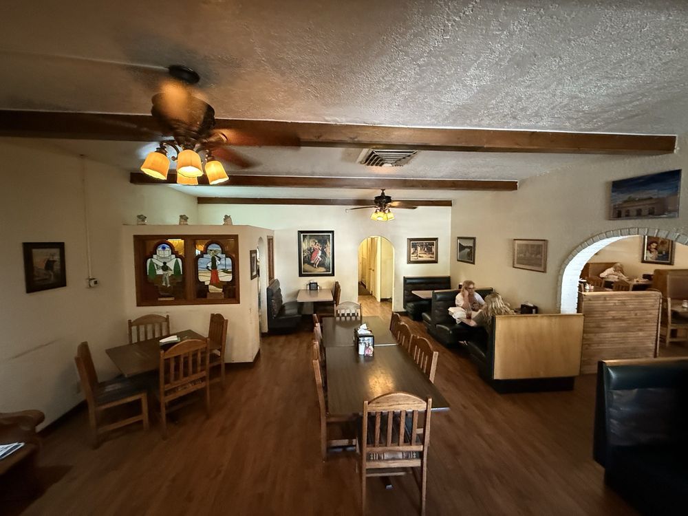 Martin's Capitol Cafe