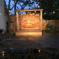 Lone Star Theatre Bar - Relaxing on the back patio