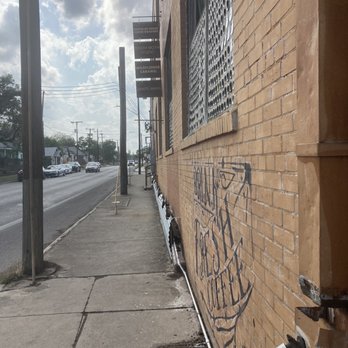 Shotgun House Coffee Roasters - If you like off the beaten path here is your place. - Coffee Roasteries Near Me - San Antonio, Texas