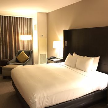 Hilton Austin - Hotels Near Me - Austin, Texas