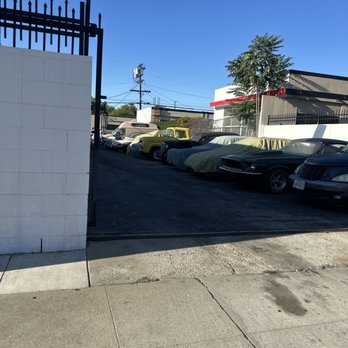 Dodge Bros Automotive - Auto Repair Near Me - Granada Hills, California