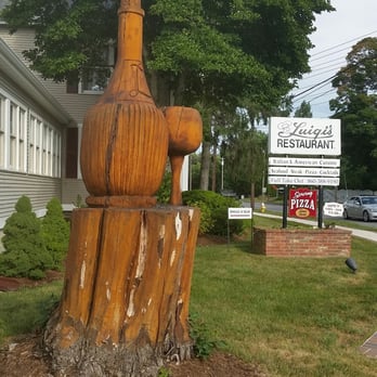 Luigi's Restaurant - You have to appreciate this old school Italian Restaurant. They do it right! - Pizza Near Me - Old Saybrook, Connecticut