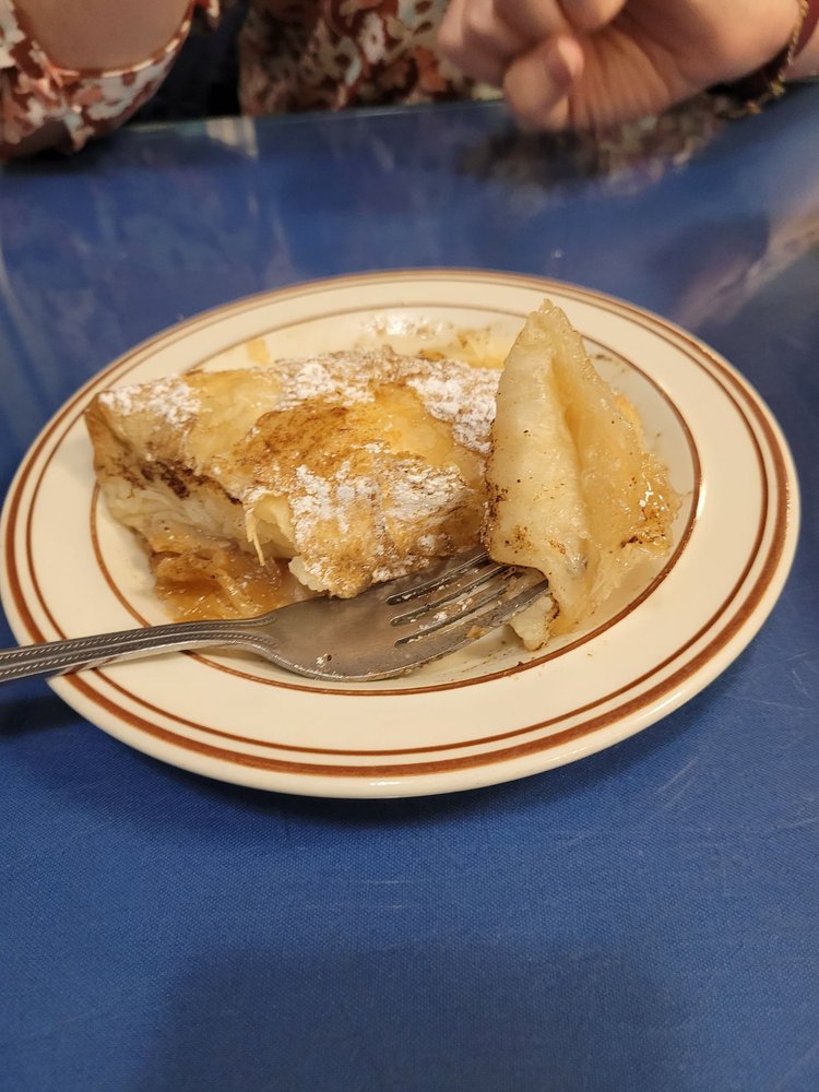 Yanni's Greek Grill