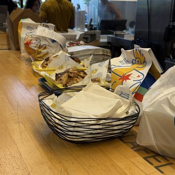 Dizzy Bird - Chicken Shop Near Me - Irvine, California