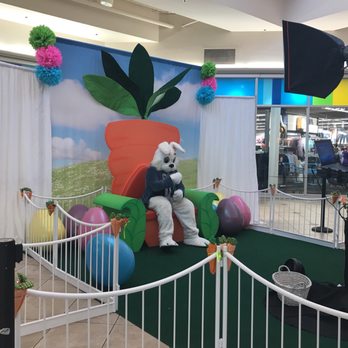 South Hill Mall - Easter bunny picture taking - Shopping Centers Near Me - Puyallup, Washington South Hill Mall - Easter bunny picture taking - Shopping Centers Near Me - Puyallup, Washington