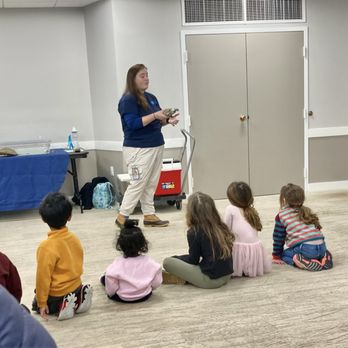 Radnor Memorial Library - Radnor Memorial Library -- visit from Camden Aquarium's Center for Aquatic Sciences - Libraries Near Me - Wayne, Pennsylvania
