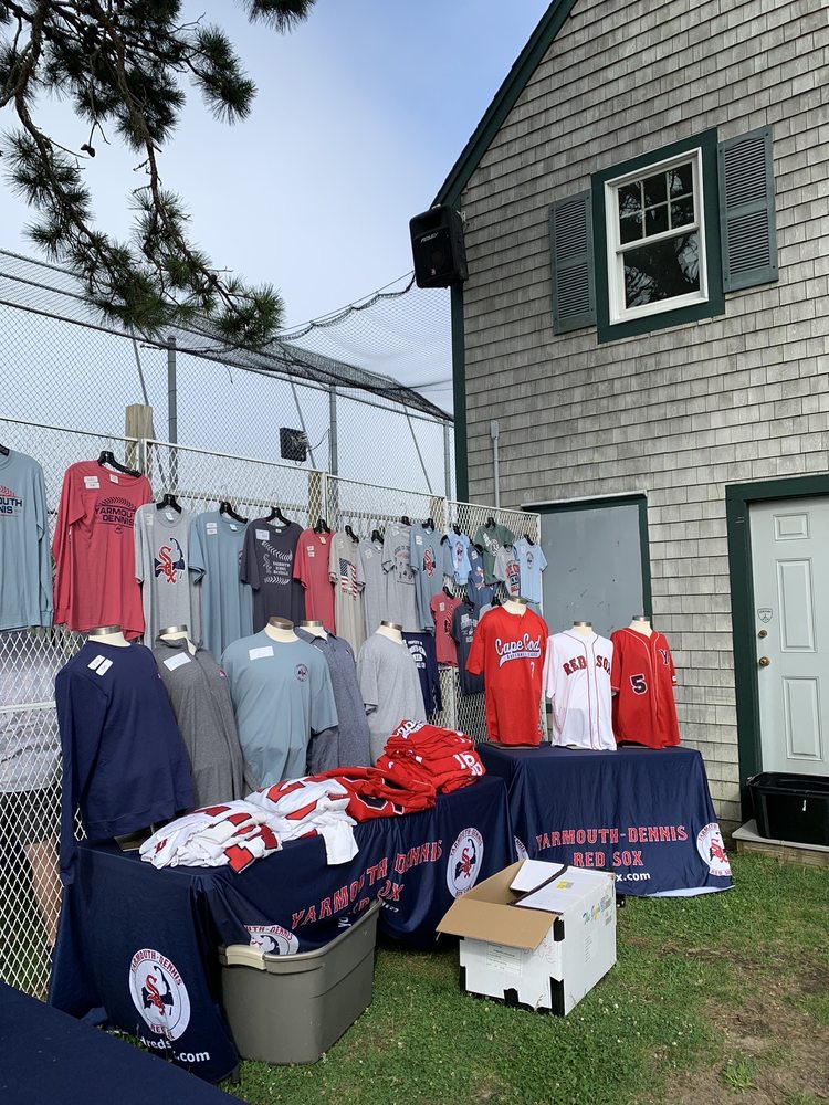 Yarmouth Dennis Red Sox Logo