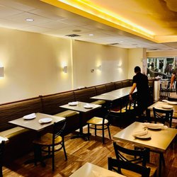 La Mezzaluna - Dining room