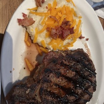 Cheddar's Scratch Kitchen - Comfort Food Near Me - Chandler, Arizona Cheddar's Scratch Kitchen - Comfort Food Near Me - Chandler, Arizona