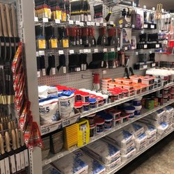 JC Licht Benjamin Moore Paint & Decor Store - Mundelein