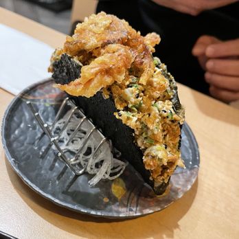 ITs IZAKAYA - Soft Shell Crab Sushi Taco - Sushi Bars Near Me - Las Vegas, Nevada ITs IZAKAYA - Soft Shell Crab Sushi Taco - Sushi Bars Near Me - Las Vegas, Nevada