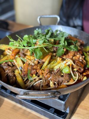Tasty Dining by null
