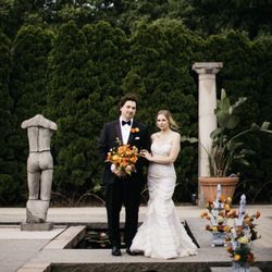 Nicole Bridal & Formal Shoppe