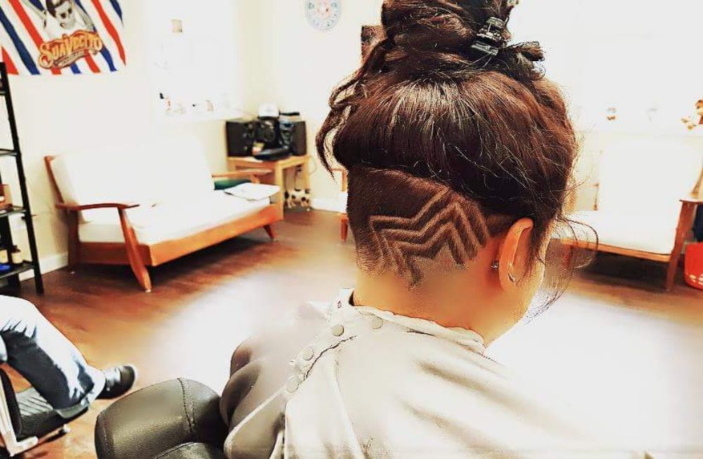 Fresh Fades Barbershop Logo