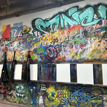 Studio WIP - Paint & Sip Near Me - Chicago, Illinois