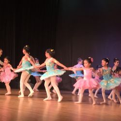 Woodside Ballet - 2 years and up dancing