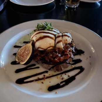 Ocean Steak - burata salad - Steakhouses Near Me - Atlantic City, New Jersey