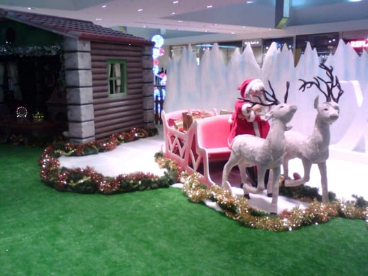 Shopping Mall Porta di Roma by null
