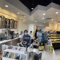 Barnes & Noble Cafe - Starbucks
